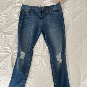 Juniors' Mudd® FLX Stretch Ripped Skinny Jeans